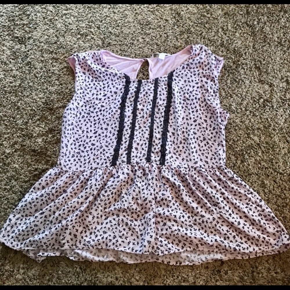 🚫SOLD🚫 Lauren Conrad Peplum Top